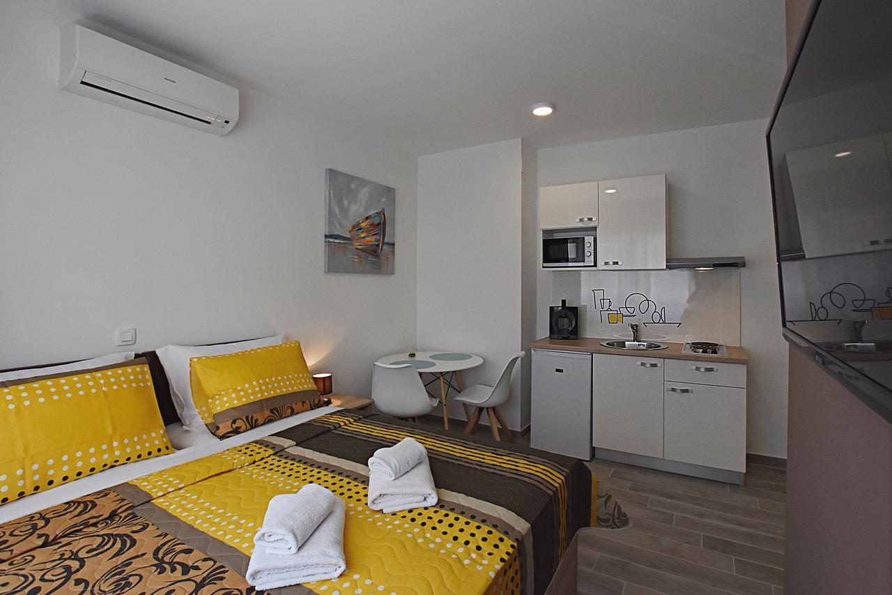 Borna & Roko Apartments Free Parking Ζαντάρ Εξωτερικό φωτογραφία