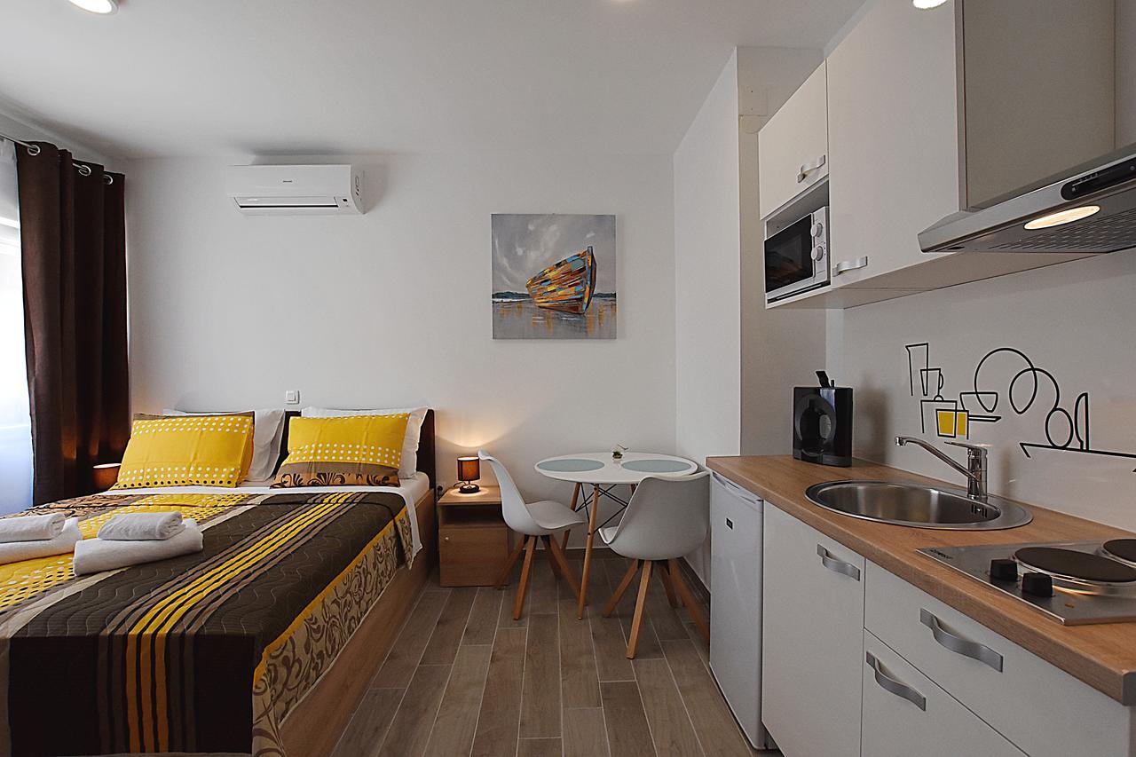 Borna & Roko Apartments Free Parking Ζαντάρ Εξωτερικό φωτογραφία